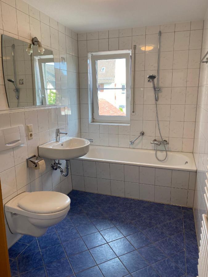 Harmony Apartment, Your Holiday Home In Rust With Balcony & River-View, 5Min To Europa-Park Buitenkant foto