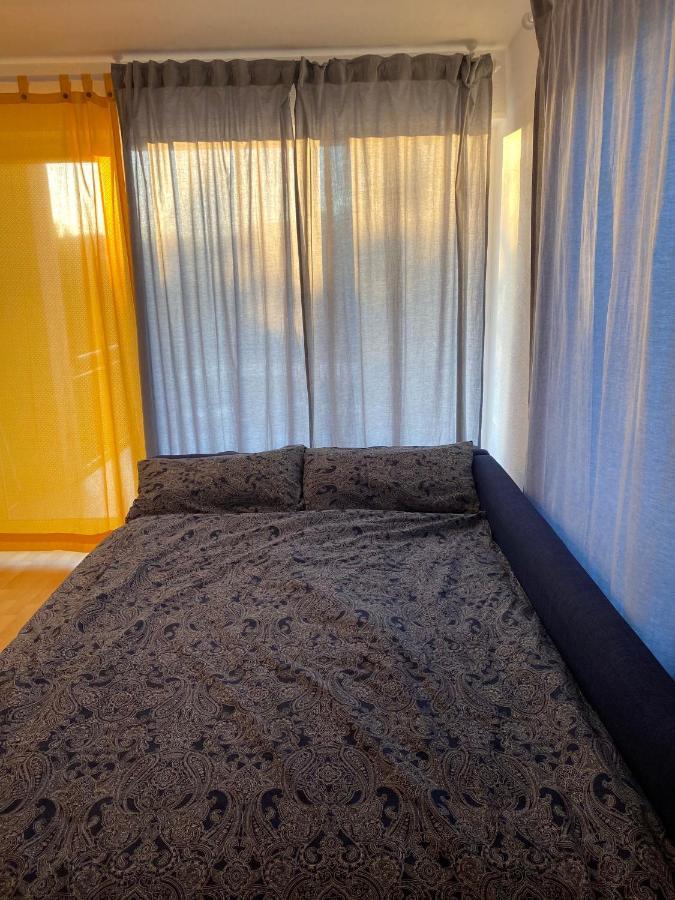 Harmony Apartment, Your Holiday Home In Rust With Balcony & River-View, 5Min To Europa-Park Buitenkant foto