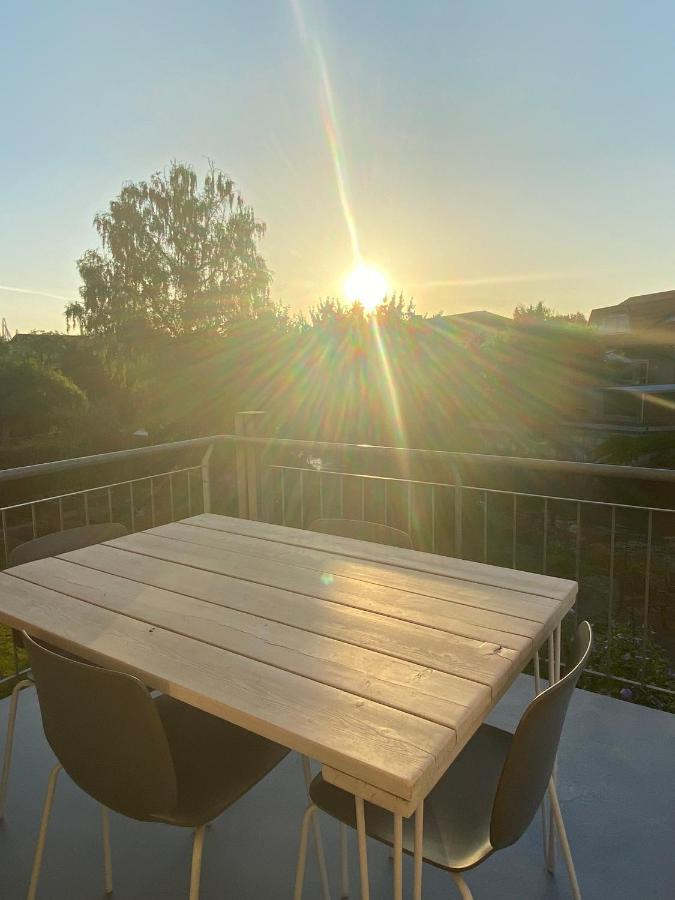 Harmony Apartment, Your Holiday Home In Rust With Balcony & River-View, 5Min To Europa-Park Buitenkant foto